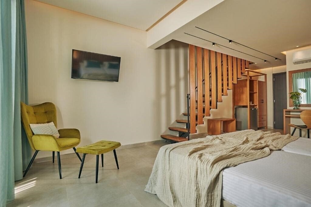 Територія Letsos Hotel 3*