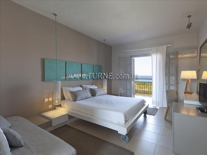 Территория The Bay Hotel & Suites 5*