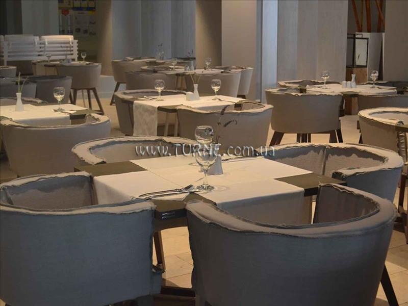 Вид The Bay Hotel & Suites 5*