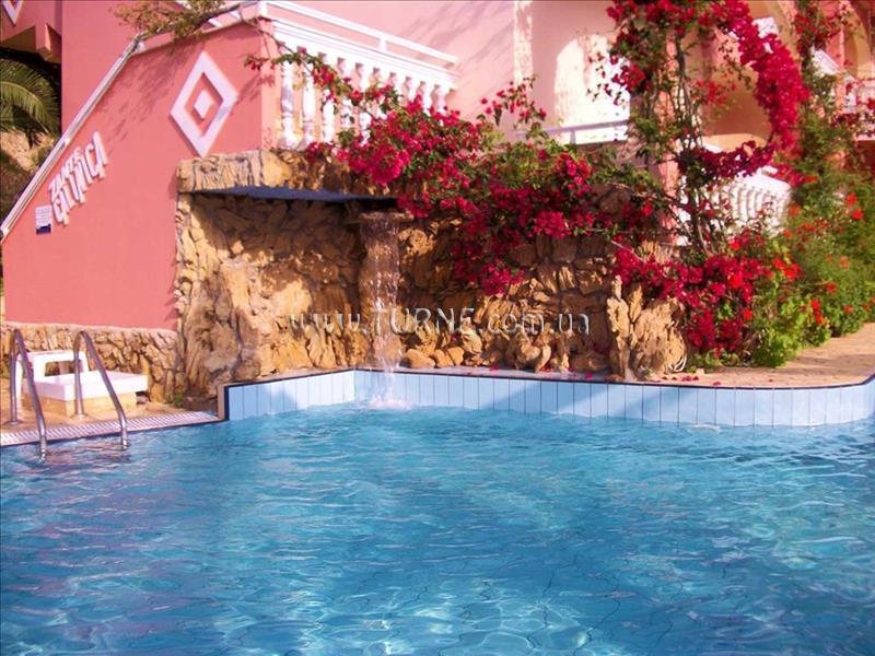 Территория Zante Calinica Apart Hotel 3*