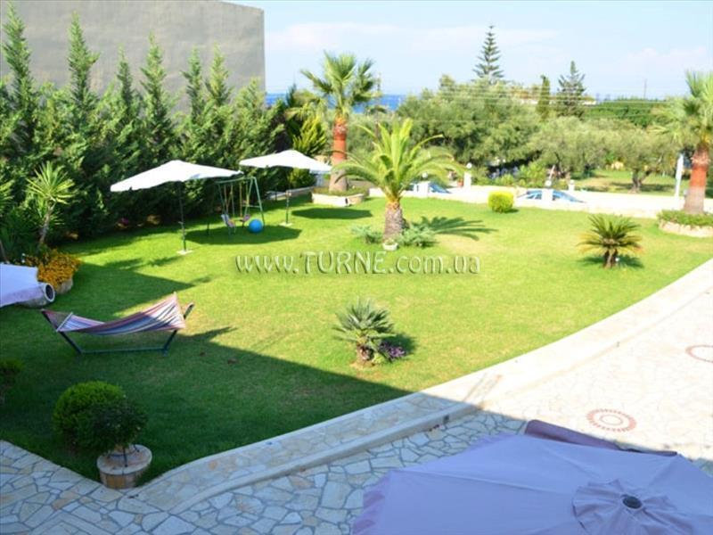 Территория Remezzo Studios & Apartments 3*