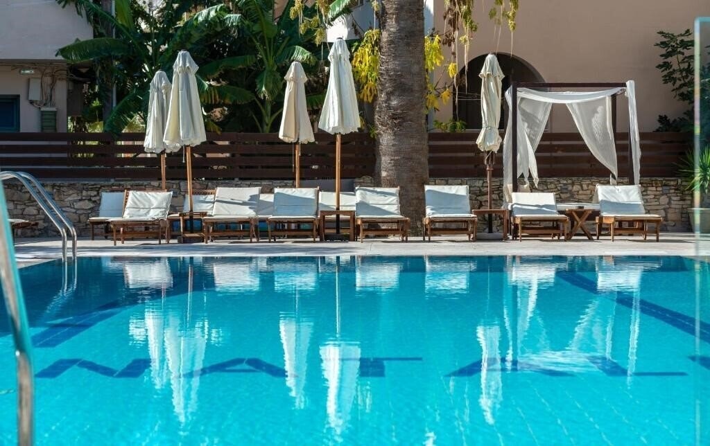 Территория Natalie 3*