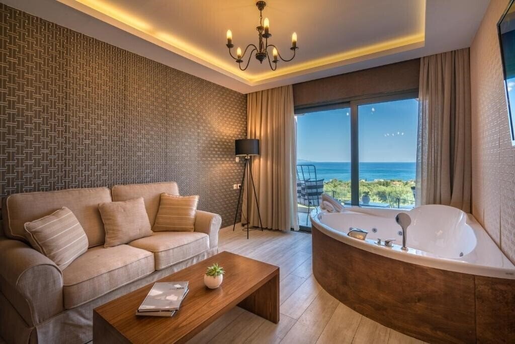 Апартаменты Elegance Luxury Executive Suites 5*