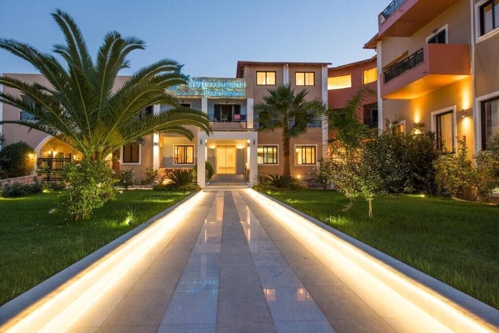 Панорама Mediterranean Beach Resort & SPA 5*