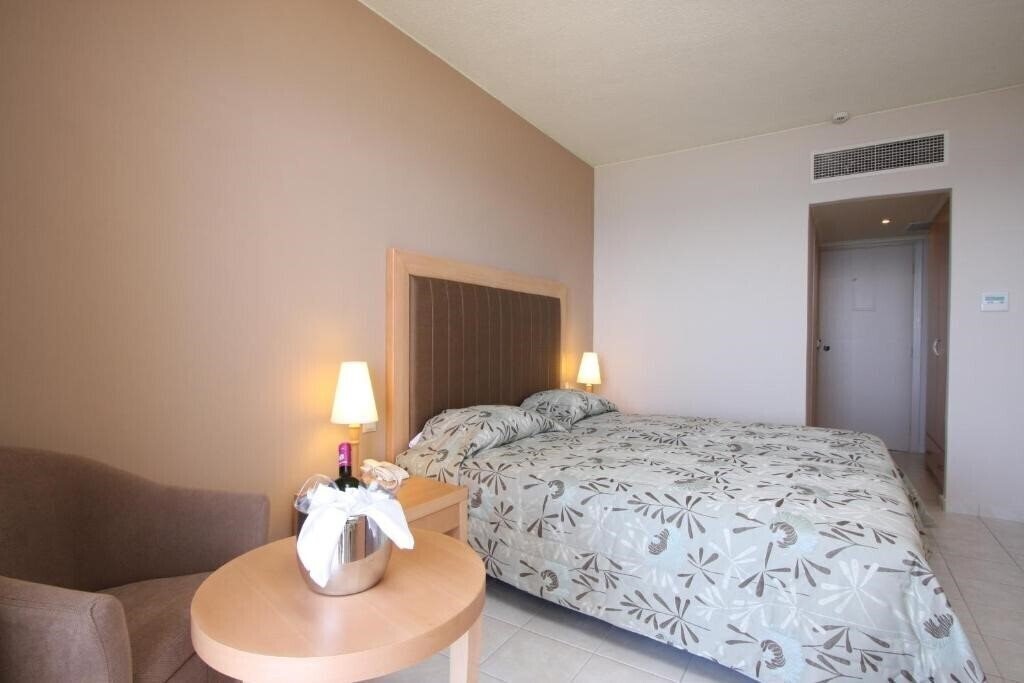 Территория Zakantha Beach 4*