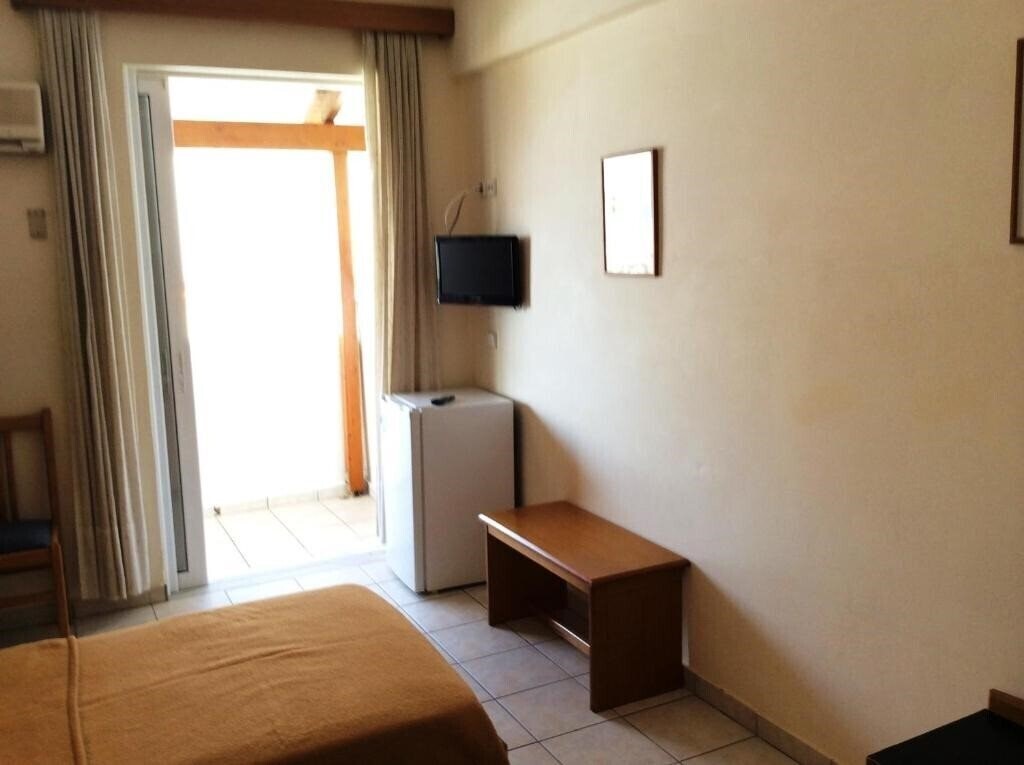 Апартаменти Andreolas Beach Hotel 2*