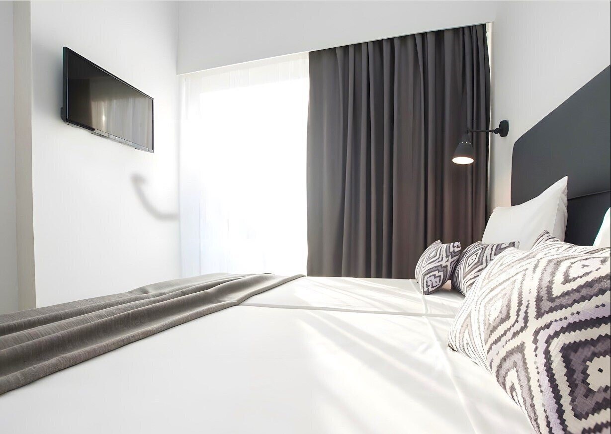 Апартаменти Golden Coast Resort 4*