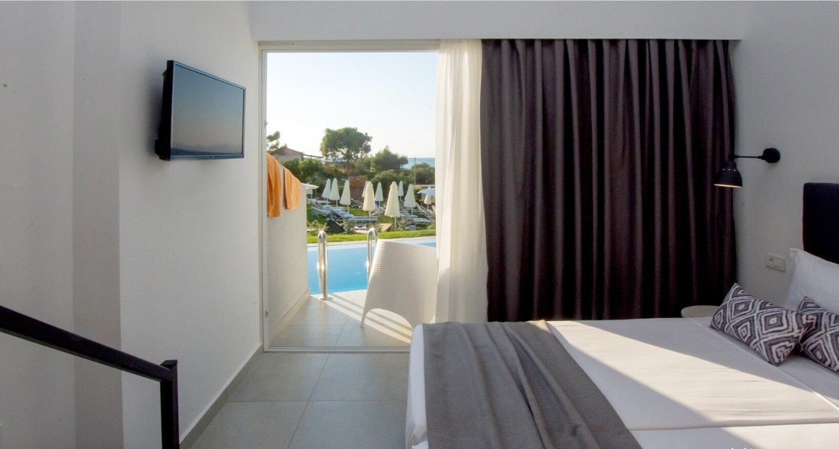 Панорама Golden Coast Resort 4*