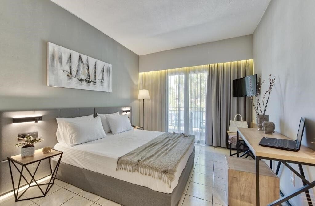 Вид Contessa Hotel 3*