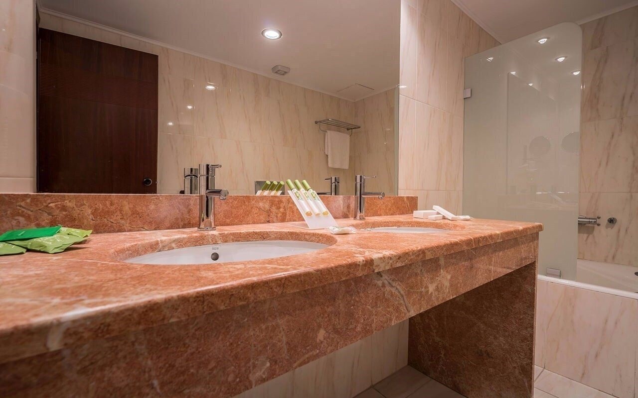 Вид Galaxy Beach Resort BW Premier Collection 5*