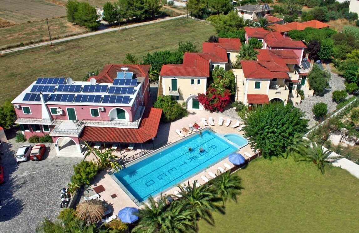 Готель Portego Hotel 2*