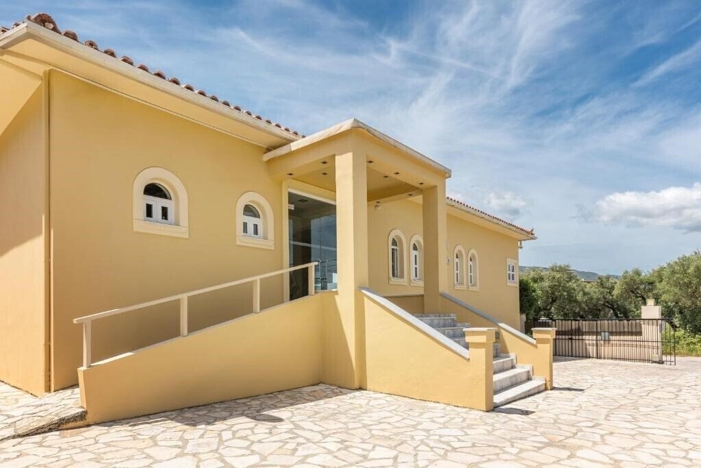 Панорама Agrilia 4*