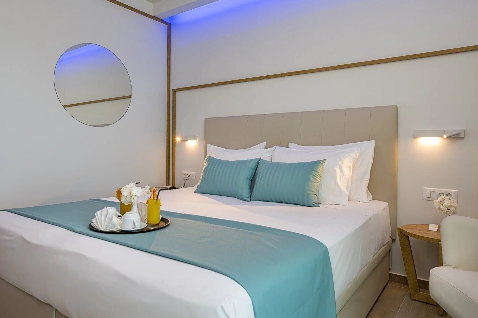 Панорама Mirage Bleu Hotel 5*