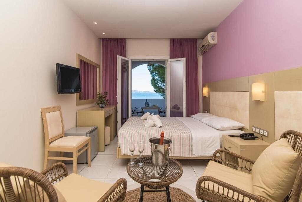 Вид Porto Koukla Beach 3*