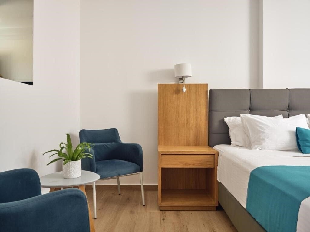 Панорама Cavo Orient Beach Hotel & Suites (ex. Cepu Orient) 4*