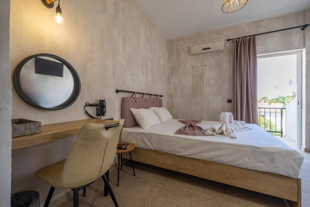 Територія Iviskos 2*