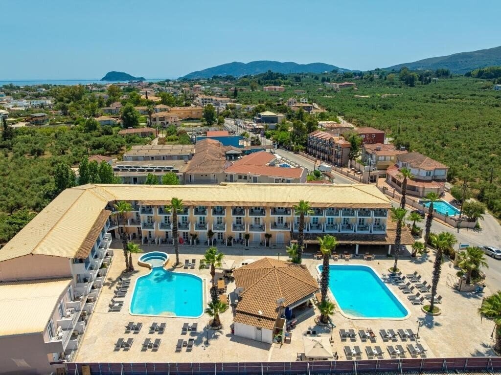 Отель Blue Palm Hotel (ex. Apple Laganas) 2*