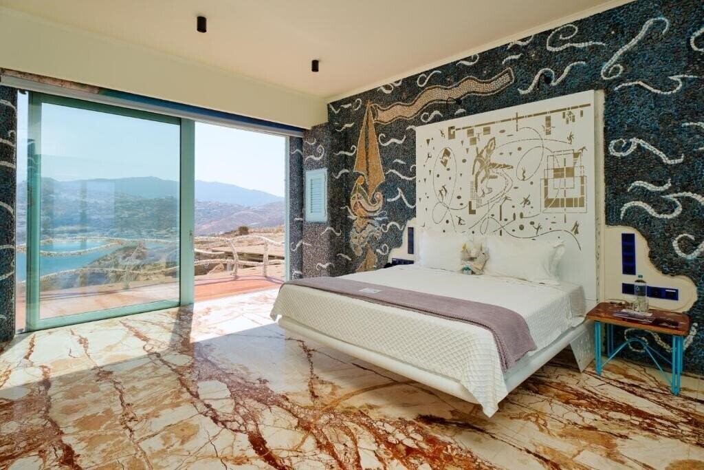 Готель Agalia Luxury Suites 4*