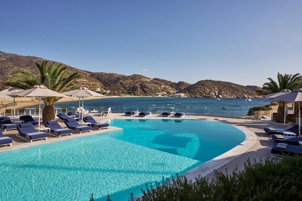 Апартаменты Ios Palace 4*