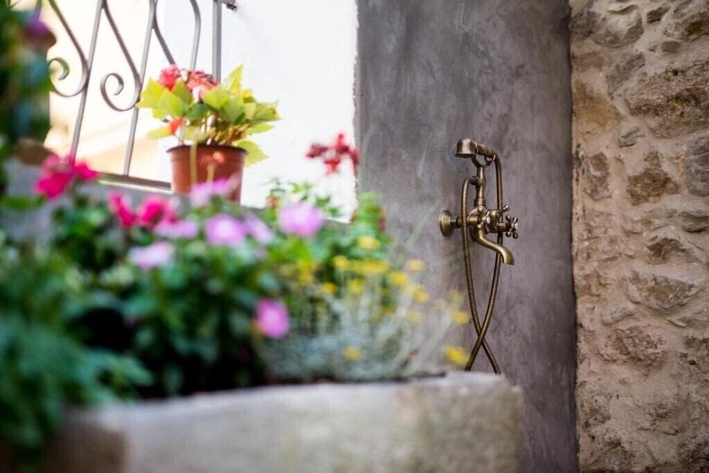 Апартаменти The Well Parga  Luxury 4*