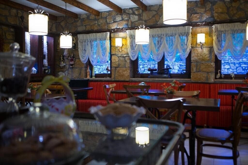 Територія Archontiko Emmanouilidi отель без категории