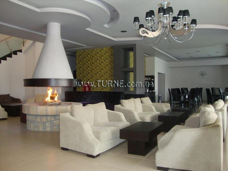 Территория Nymfes Hotel 4*