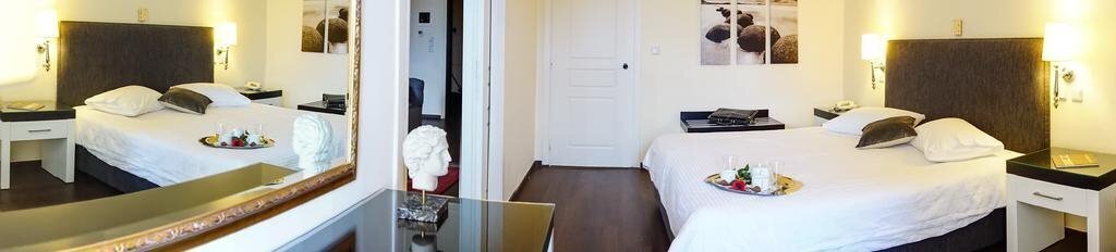 Территория Porto Rio Hotel & Casino 4*