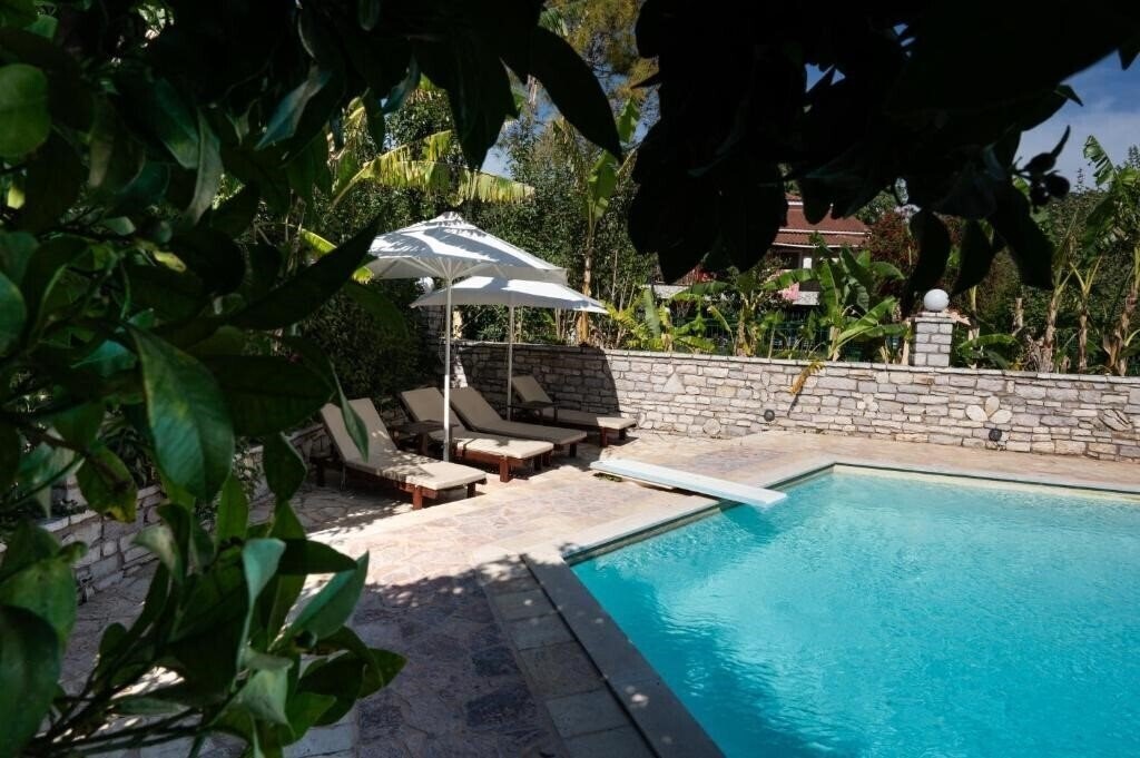 Панорама Kaiafas Lake Hotel 3*