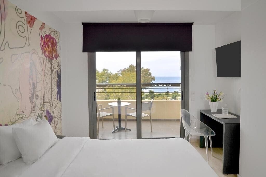 Вид Airotel Patras Smart Hotel 3*