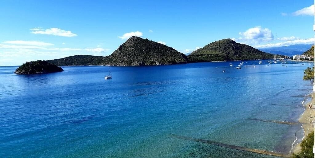 Панорама Tolo 3*