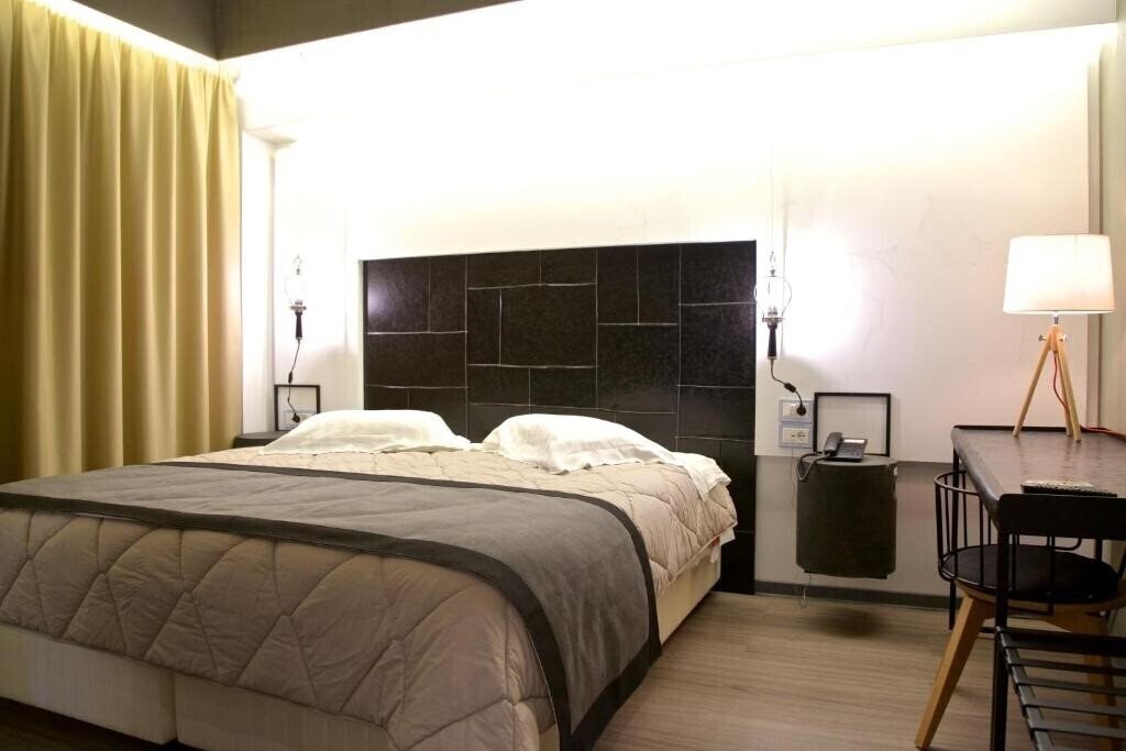 Картинка Adonis City 2*