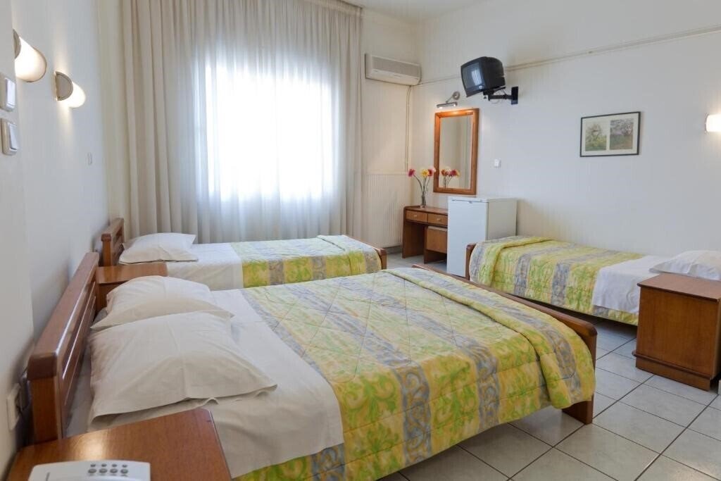 Вид Alex Hotel 2*