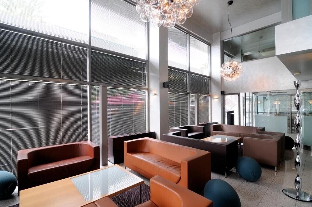 Территория Maniatis Hotel 3*