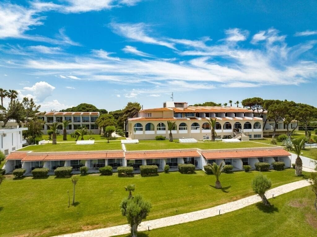 Вид Pavlina Beach Hotel 4*