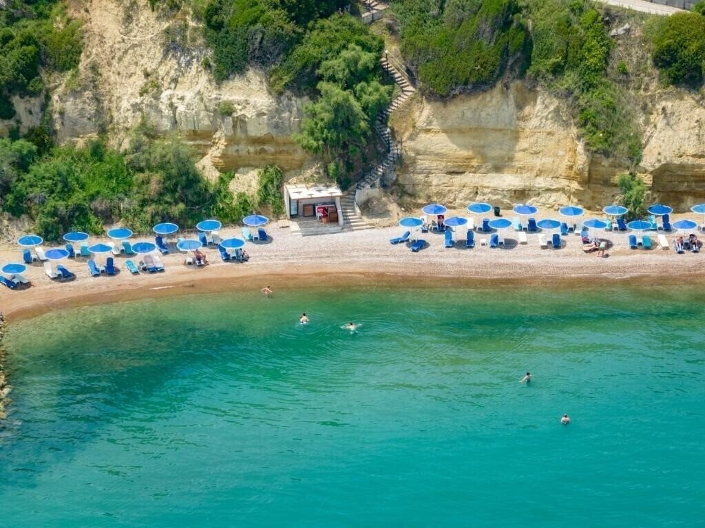 Апартаменты Pavlina Beach Hotel 4*
