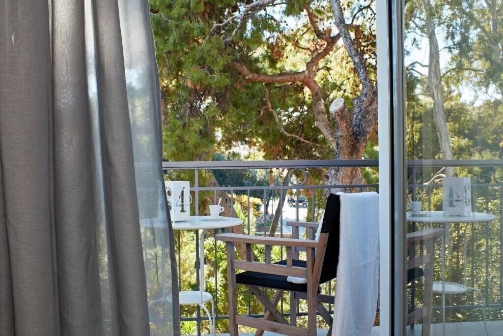 Вид Gardens Gallery 3*