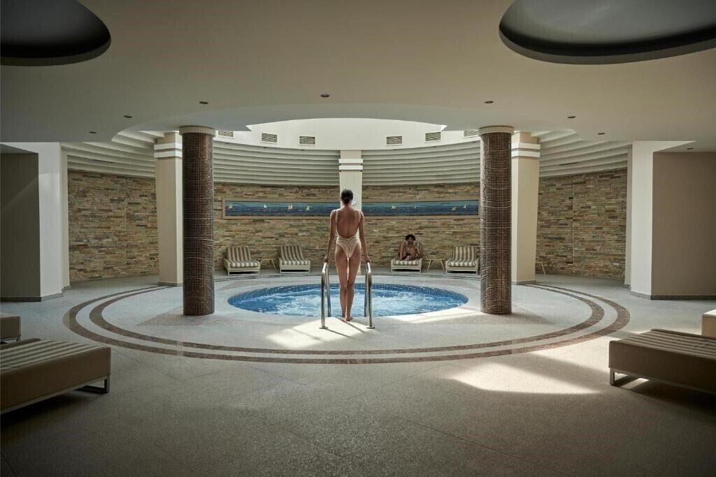 Отель Alkyon Resort Hotel & SPA 4*