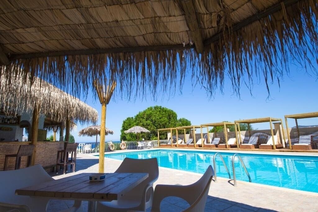 Апартаменты Navarone 3*