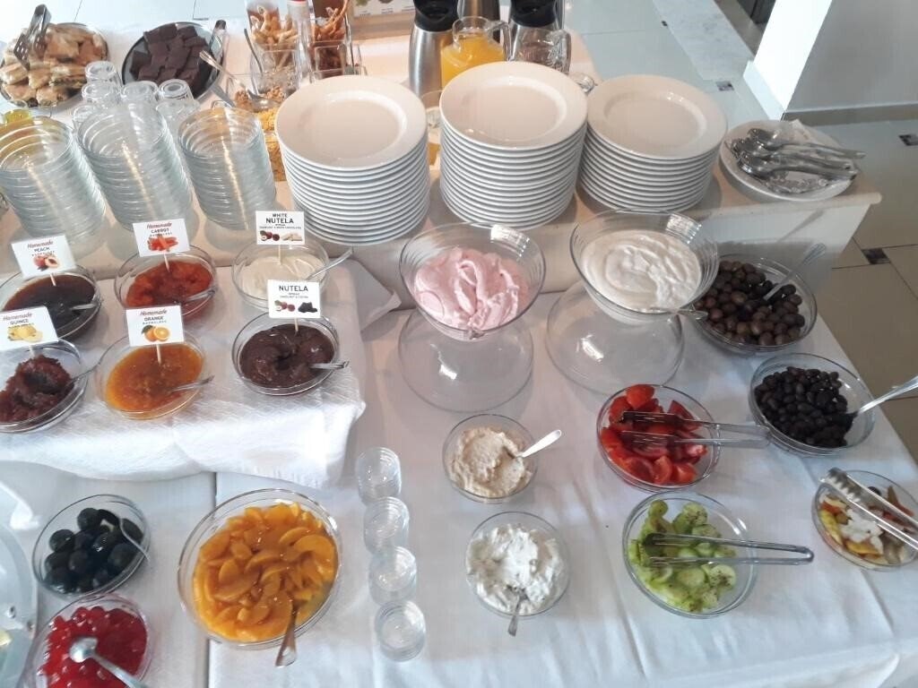 Апартаменты RG Status Hotel 2*