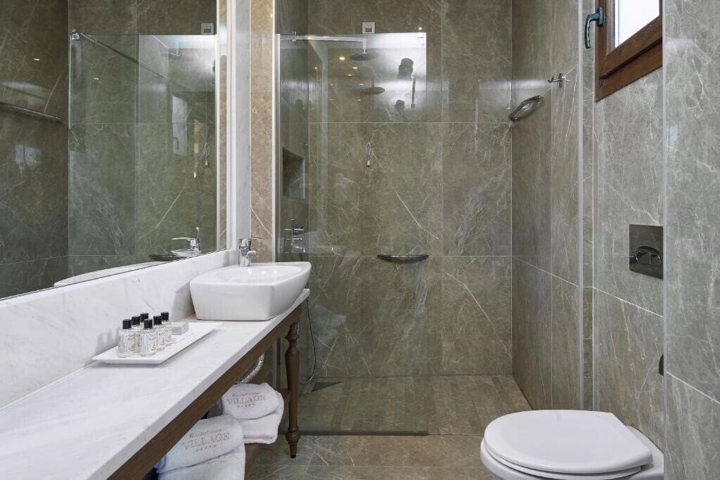 Апартаменты Mediterranean Village 5*