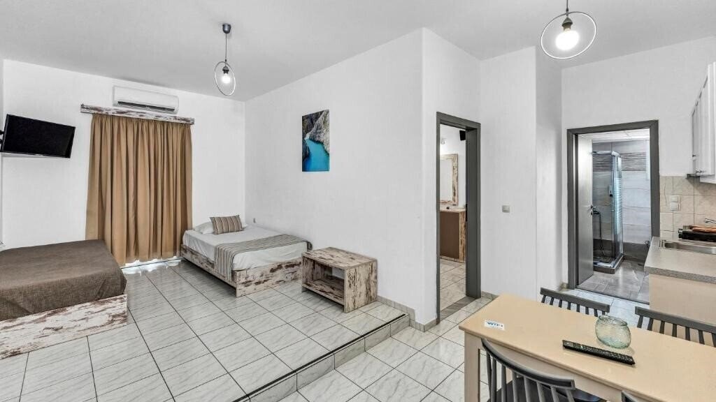 Вид Erato Hotel 2*