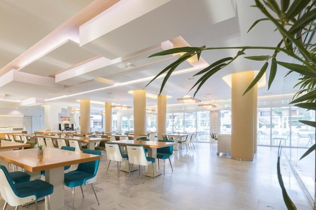 Вид San Panteleimon 4*