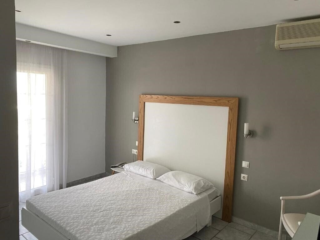 Апартаменты Anais 3*