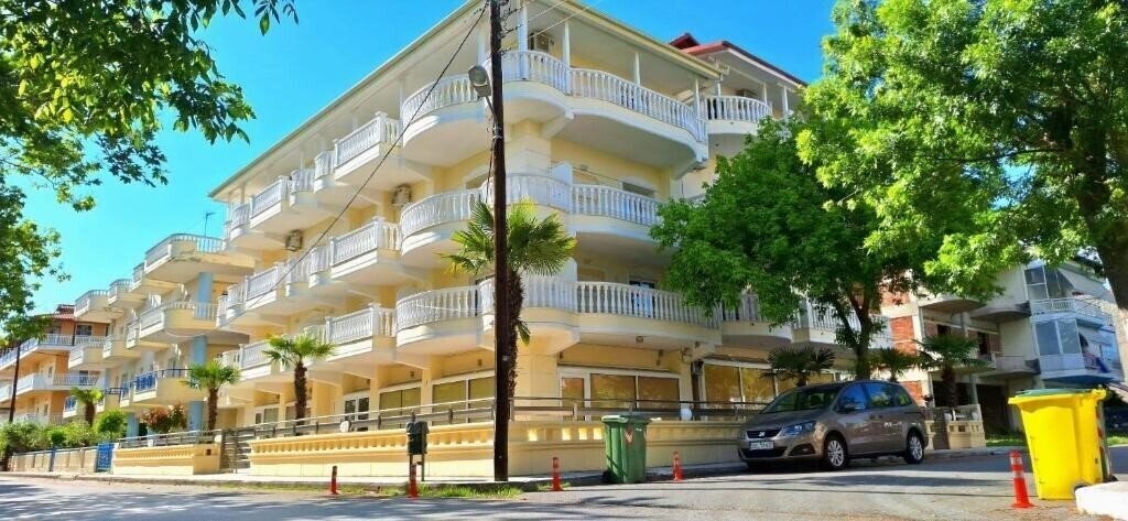 Отель Viktoria Hotel 3*