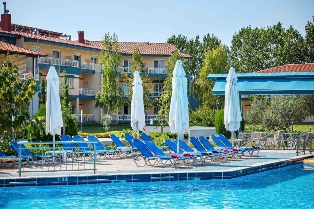 Фотография Grand Platon 4*