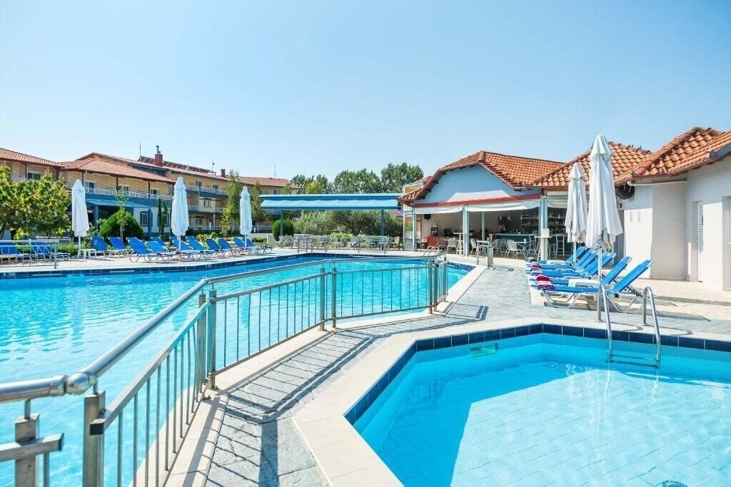 Апартаменты Grand Platon 4*