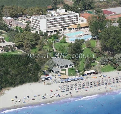 Апартаменты Olympian Bay Holiday Club 4*