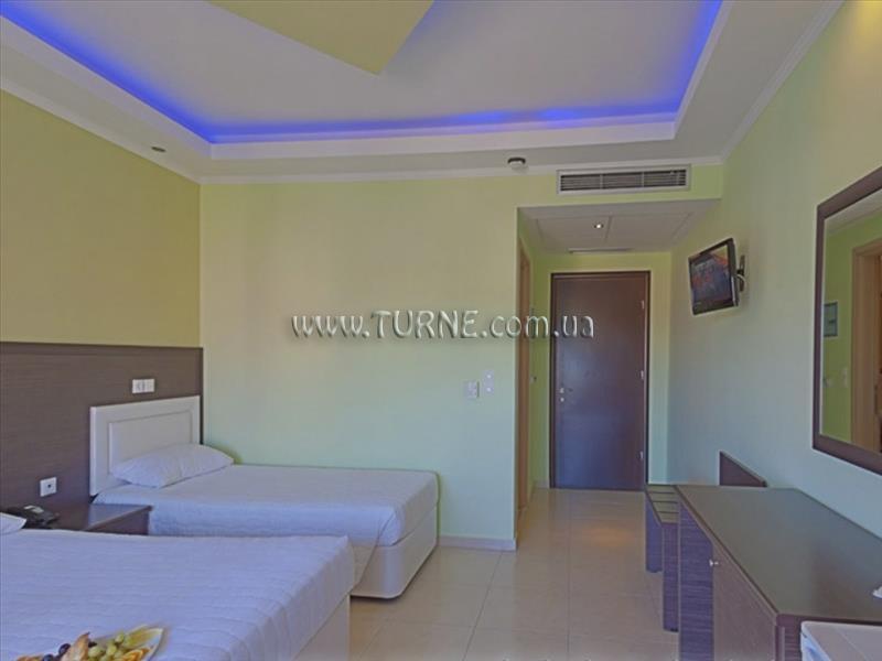 Территория Grand Platon Bomo Club 4*