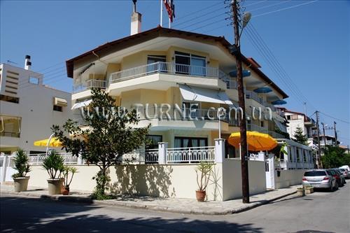 Апартаменты Eden Hotel 2*