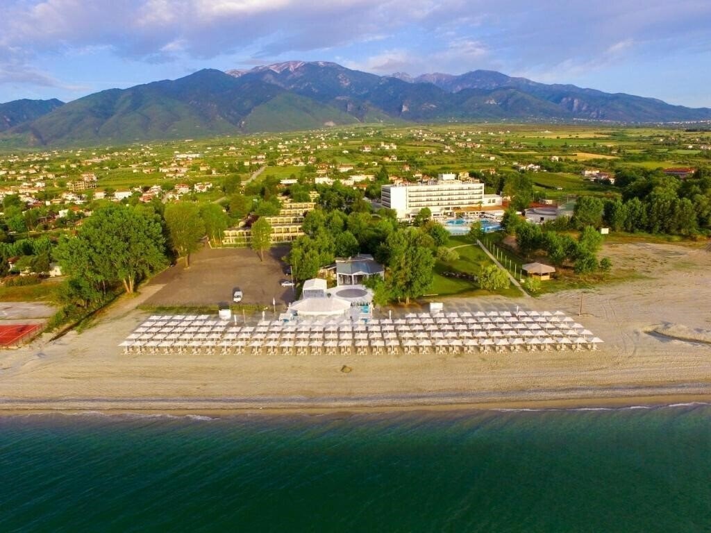 Панорама Olympian Bay Grand Resort 4*